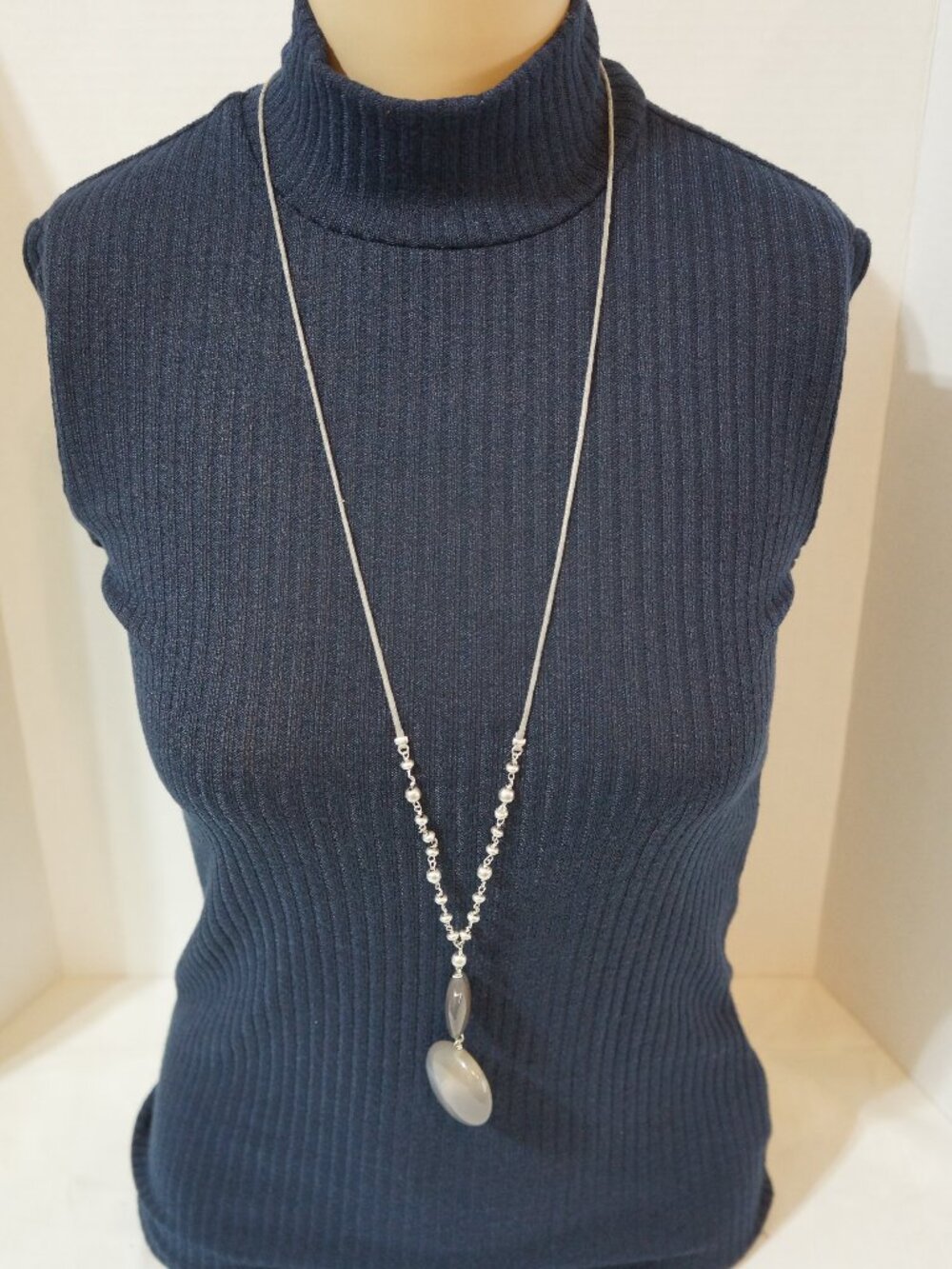 J. Jill Grey Agate Stacked Pendant Cord Necklace